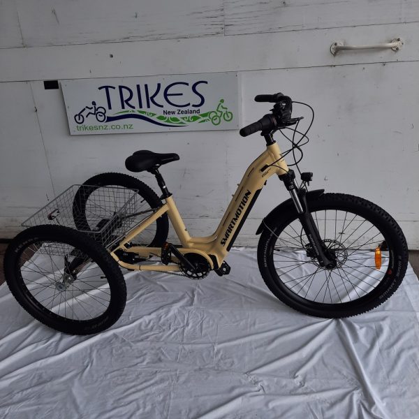 Custom Smartmotion X-City NEO Adult e-Trike
